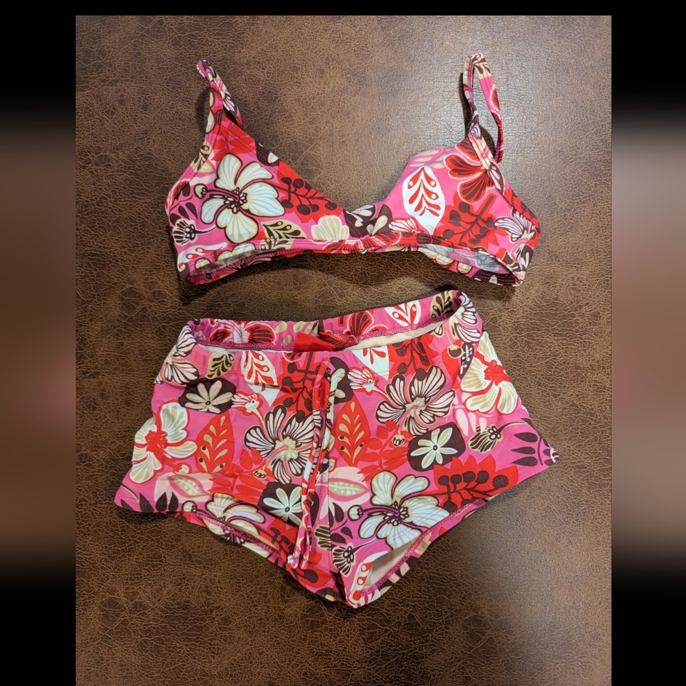 Retro girls bikini , swim wear size large .